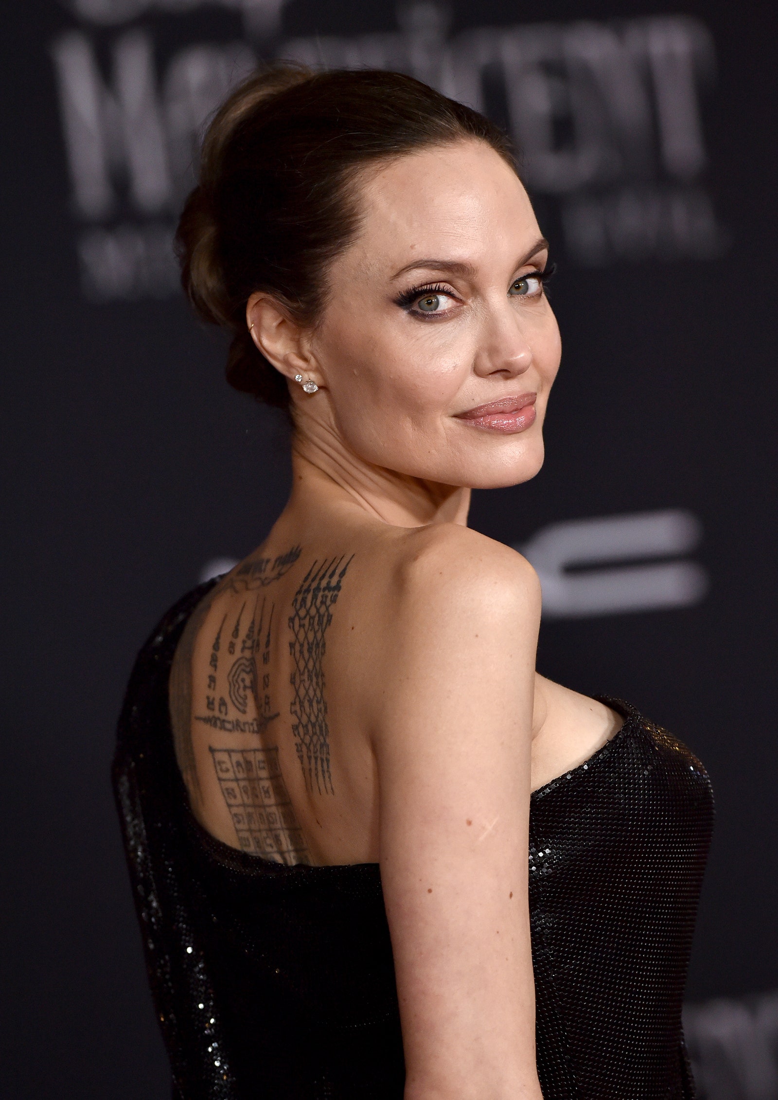 «В 2014 году Брэд Питт заставил Анджелину Джоли узаконить отношения» инсайдер