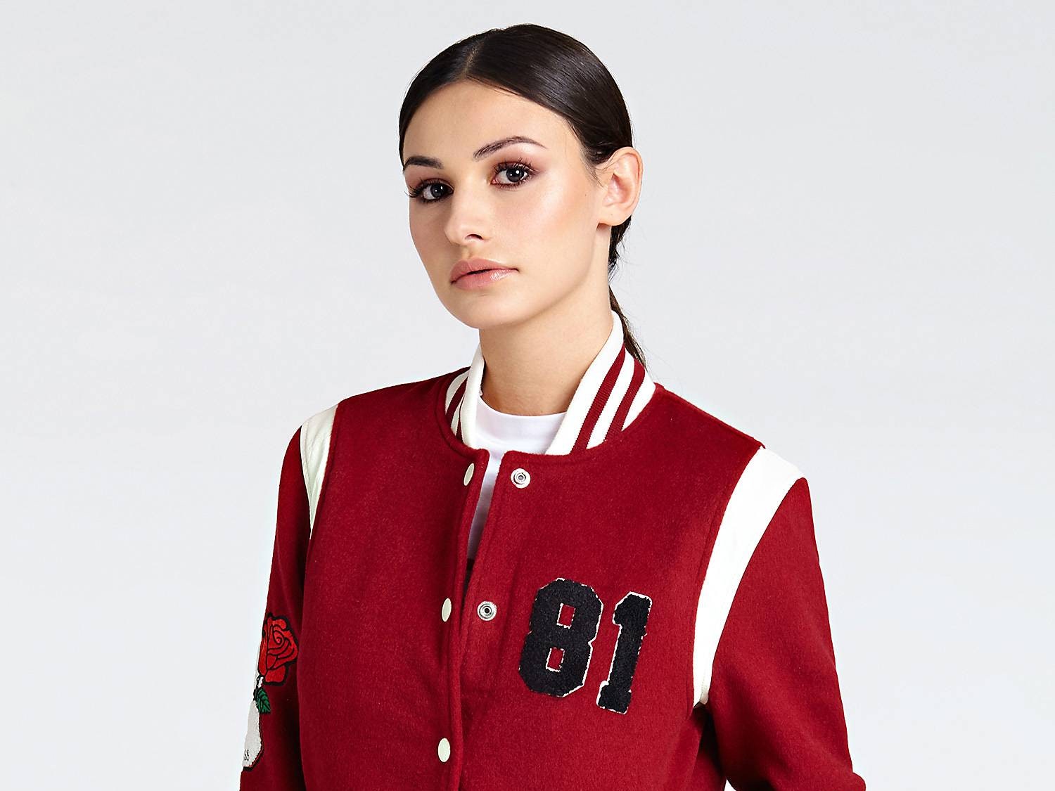 Студенческий стиль: Guess представляет капсульную коллекцию LA Guessers