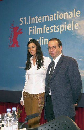 2001.
