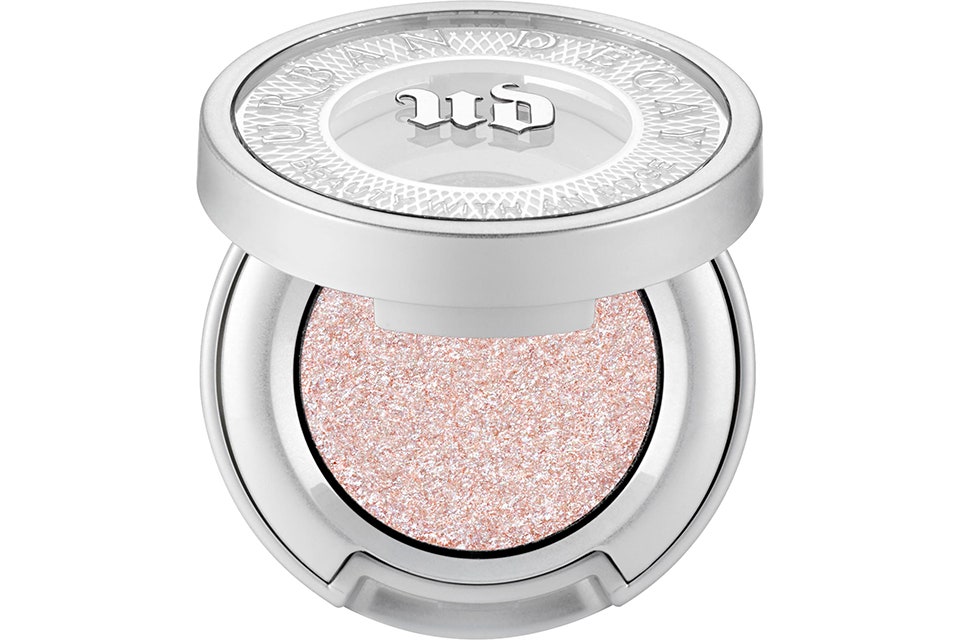 Тени Moondust оттенок Cosmic Urban Decay.