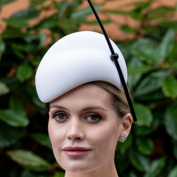 Самые оригинальные шляпы королевских скачек Royal Ascot в этом году