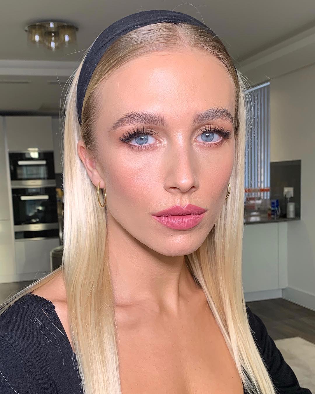 nikkimakeup