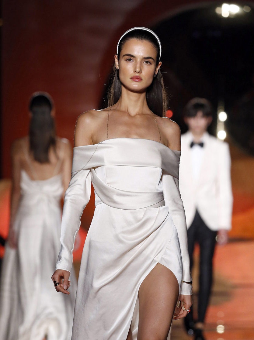 Показ Pedro del Hierro