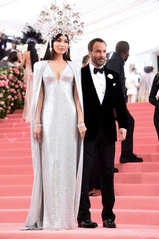Джемма Чан в Tom Ford и Том Форд.
