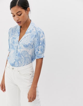 Warehouse x Shrimps 2990 руб. .