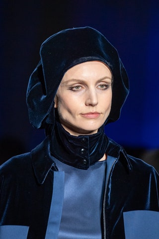 Giorgio Armani осеньзима 20192020.
