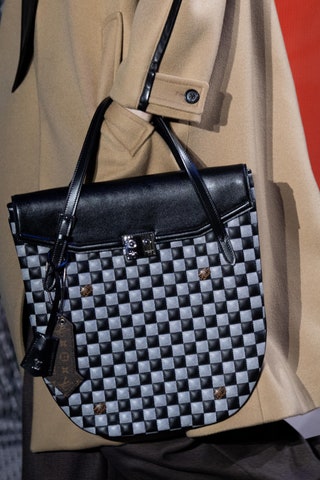 Louis Vuitton осеньзима 20192020.