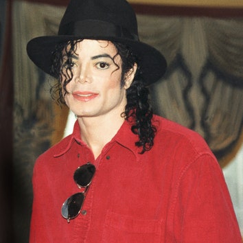«Я не понимал, что в поведении Майкла был сексуальный аспект»: двое мужчин обвинили Майкла Джексона в насилии