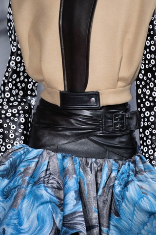 Louis Vuitton осеньзима 20192020.