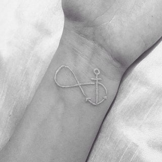 whiteinktattoo.