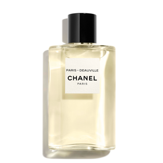 Древесноцитрусова туалетная вода Les Eaux de Chanel ParisDeauville 125 мл 8000 руб. Chanel. Один из трех ­ароматов...