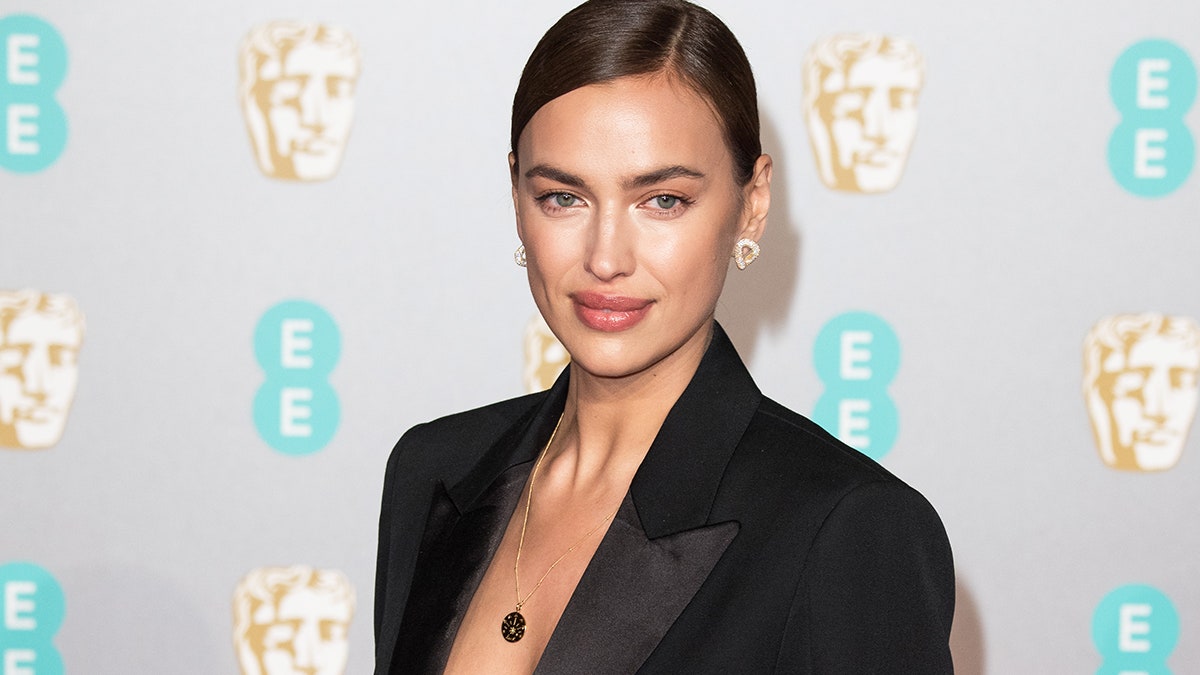 BAFTA 2019 фото звезд — лучшие женские образы с красной дорожки