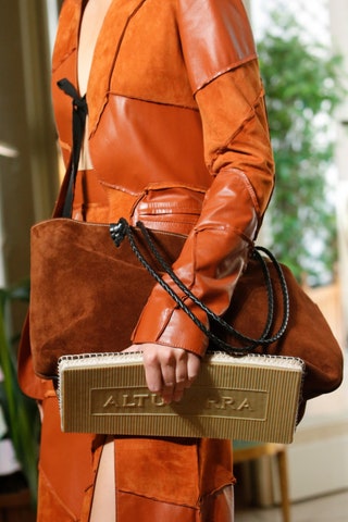 Altuzarra.
