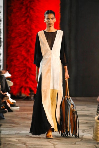 Loewe.