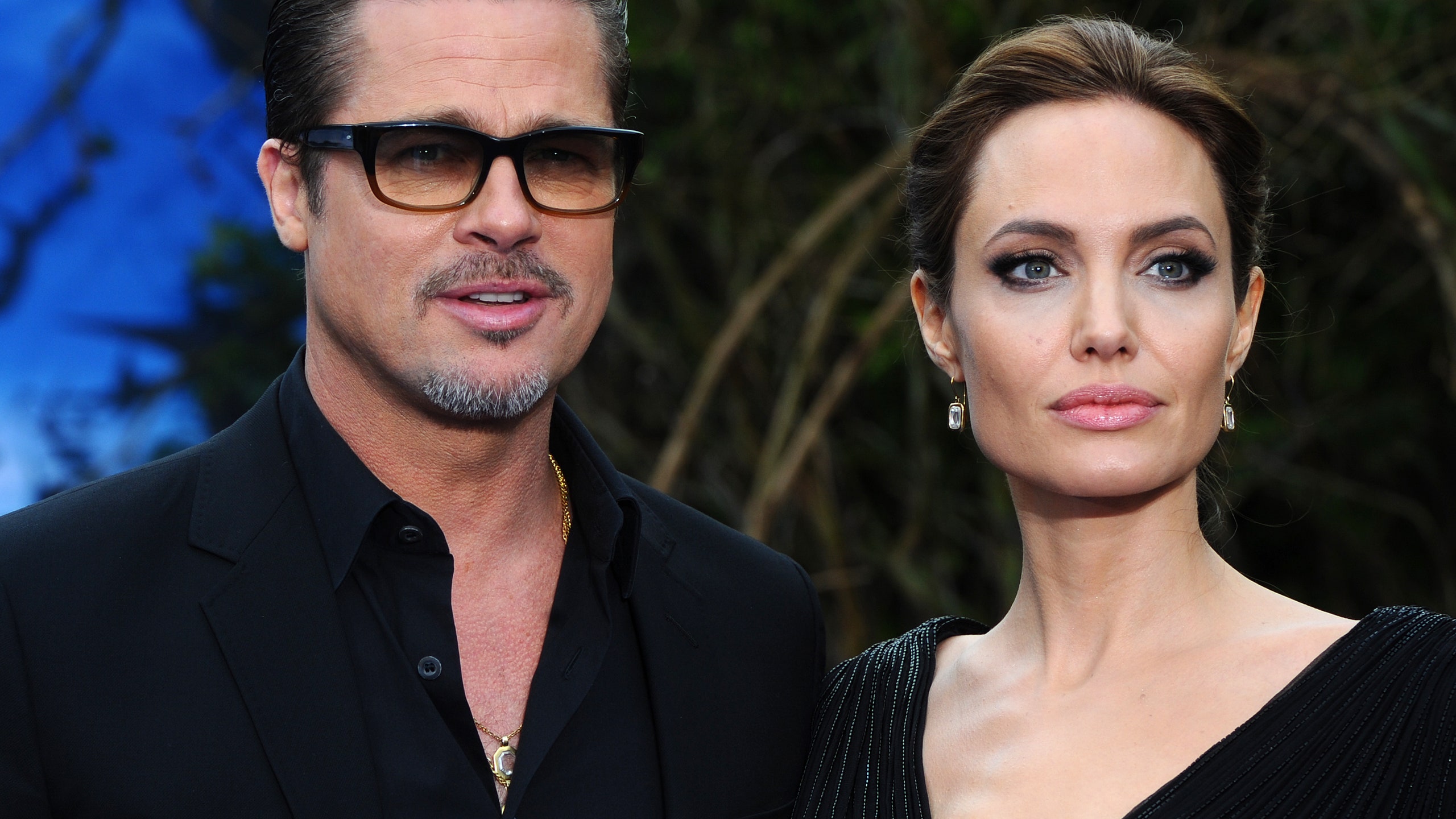 Анджелина Джоли запрещает Брэду Питту общаться с детьми — фото и подробности