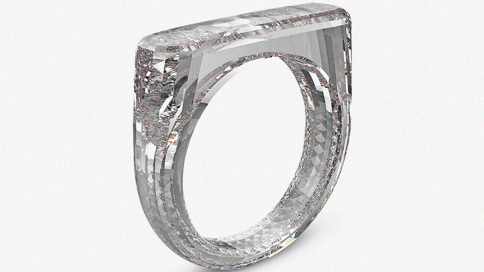 Дизайнер Apple создал первое в мире кольцо из цельного бриллианта фото