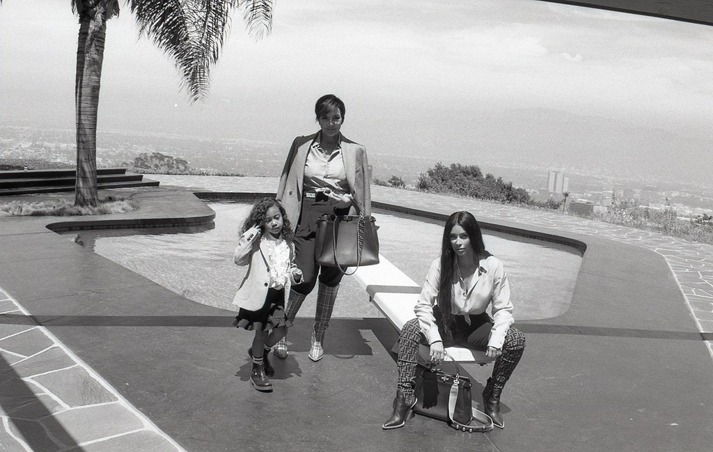 Ким Кардашьян Крис Дженнер и Норт Уэст фото для рекламы Fendi