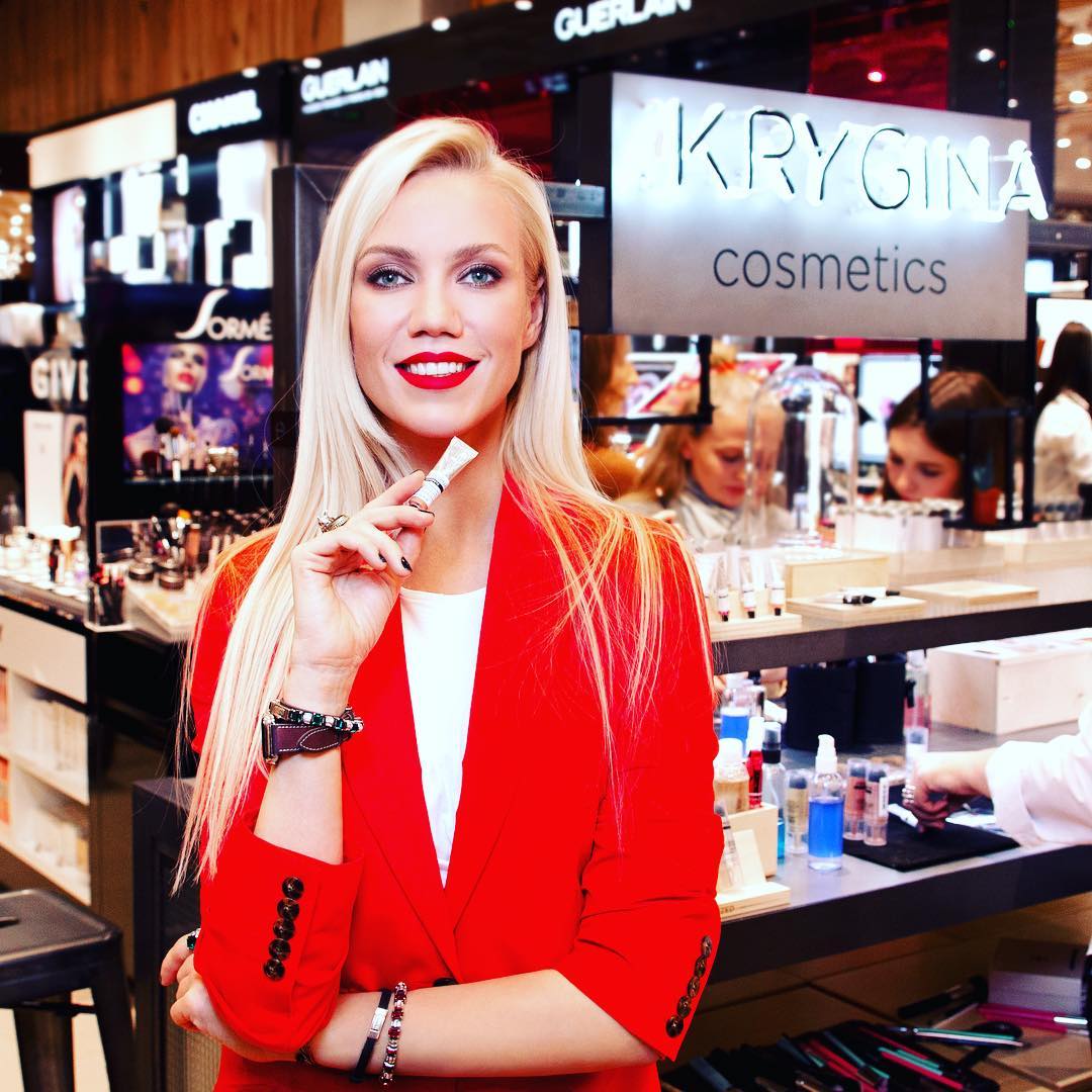 Елена Крыгина запустила марку собственной косметики Krygina Cosmetics
