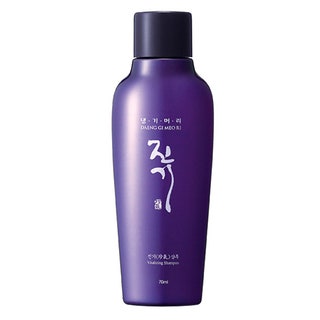 Восстанавливающий шампунь для волос Vitalizing Daeng gi meo ri.