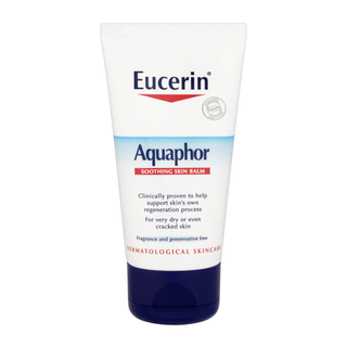 Крем для лица Aquaphor Eucerin.
