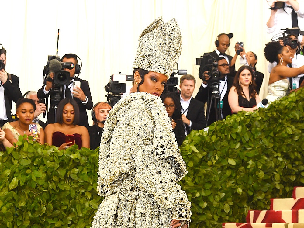 Met Gala 2018: образы гостей Бала Института костюма