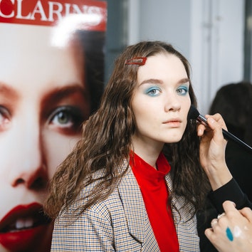Как повторить макияж Clarins с показа Igor Chapurin осень&#8211;зима 2018/2019