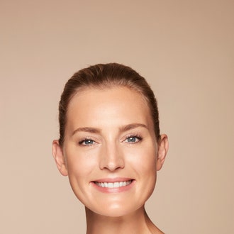 Новинки от Clarins: дневной и ночной крем для зрелой кожи