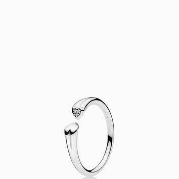 Подарок на 14 февраля: самые красивые кольца, подвески, серьги и браслеты