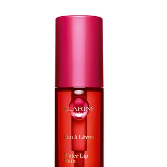 Clarins выпустил первый пигмент для губ Eau à Lèvres