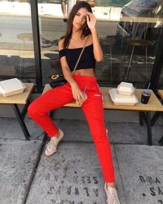 emrata.