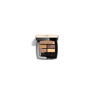 Les Beiges Healthy Glow Natural Eyeshadow Palette.