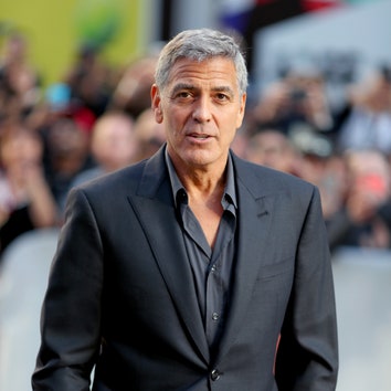 Джордж Клуни подарил близким друзьям по миллиону долларов