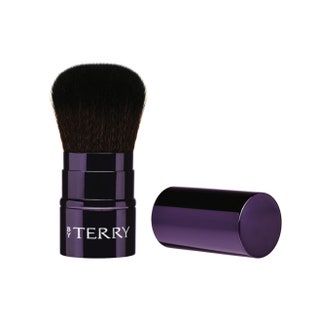 Складная кисть кабуки ToolExpert Retractable Kabuki Brush 3350 руб. by Terry. Необходимый инструмент для макияжа — пудру...