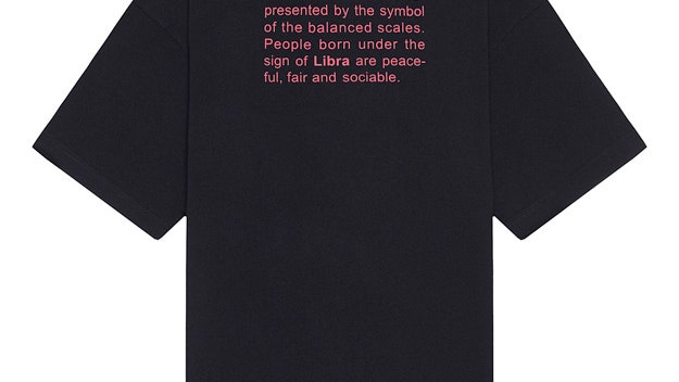 Vetements выпустил футболки со знаками зодиака для тех кто верит в гороскопы
