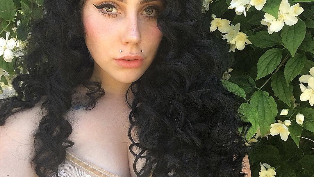 Леди Гага фото нового Instagramдвойника певицы