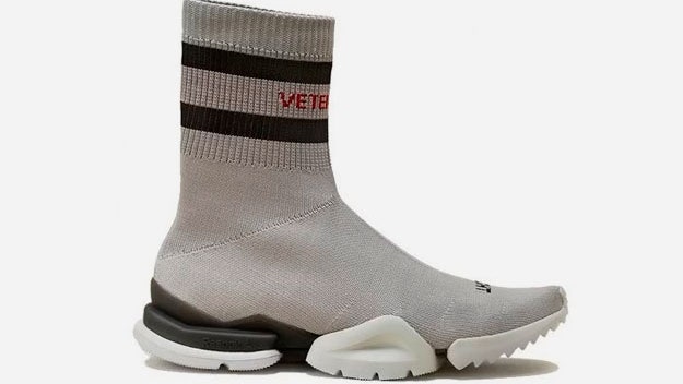 Кроссовки Vetements x Reebok Sock Runner в форме носка из лимитированной коллекции