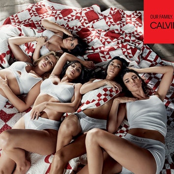 Сестры Кардашьян стали героинями новой кампании Calvin Klein