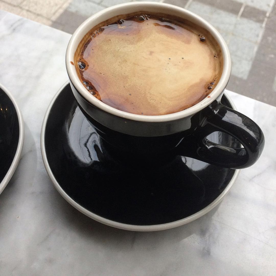 Bulletproof Coffee что такое «пуленепробиваемый кофе» как его готовить и как он помогает худеть