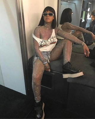 badgalriri.