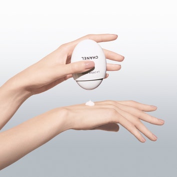 Chanel представляет крем для рук и ногтей La Crème Main