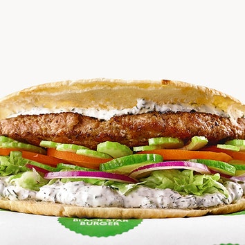 Правильный фастфуд: Black Star Burger представил ЗОЖ-бургер