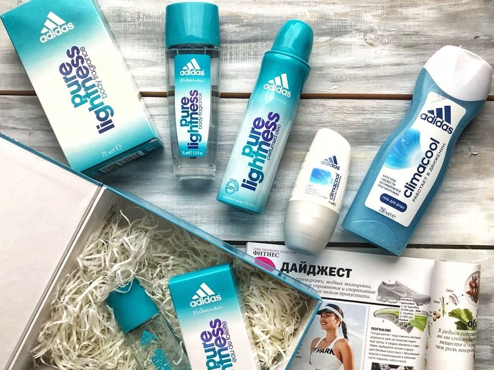 Разбираем коробочку adidas Box!