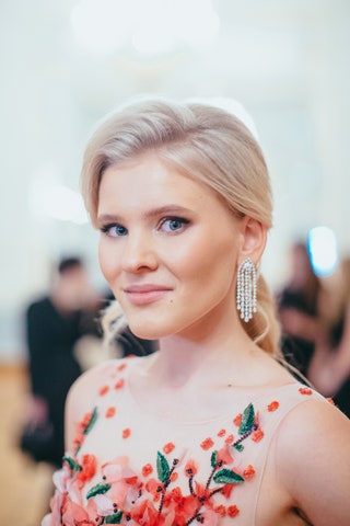 Анна Емшанова в Georges Hobeika.