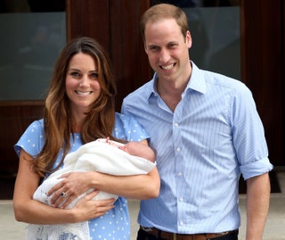 С новорожденным принцем Джорджем.