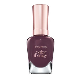 Лак Color Therapy 539 руб. Sally Hansen. В состав этих лаков  входят микрочастицы арганового масла которые питают ногти.