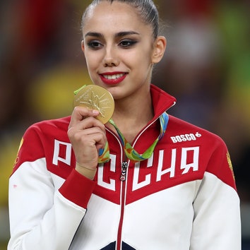 Олимпийская чемпионка Маргарита Мамун завершила спортивную карьеру в 22 года