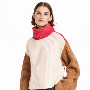 Тренд сезона: свитер с высоким горлом