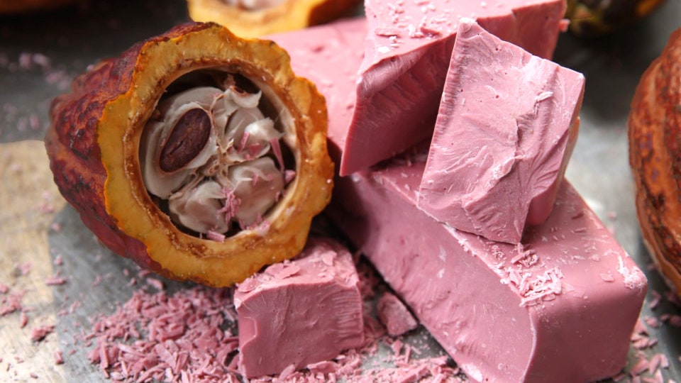 В Швейцарии создали розовый шоколад Ruby с ягодным привкусом
