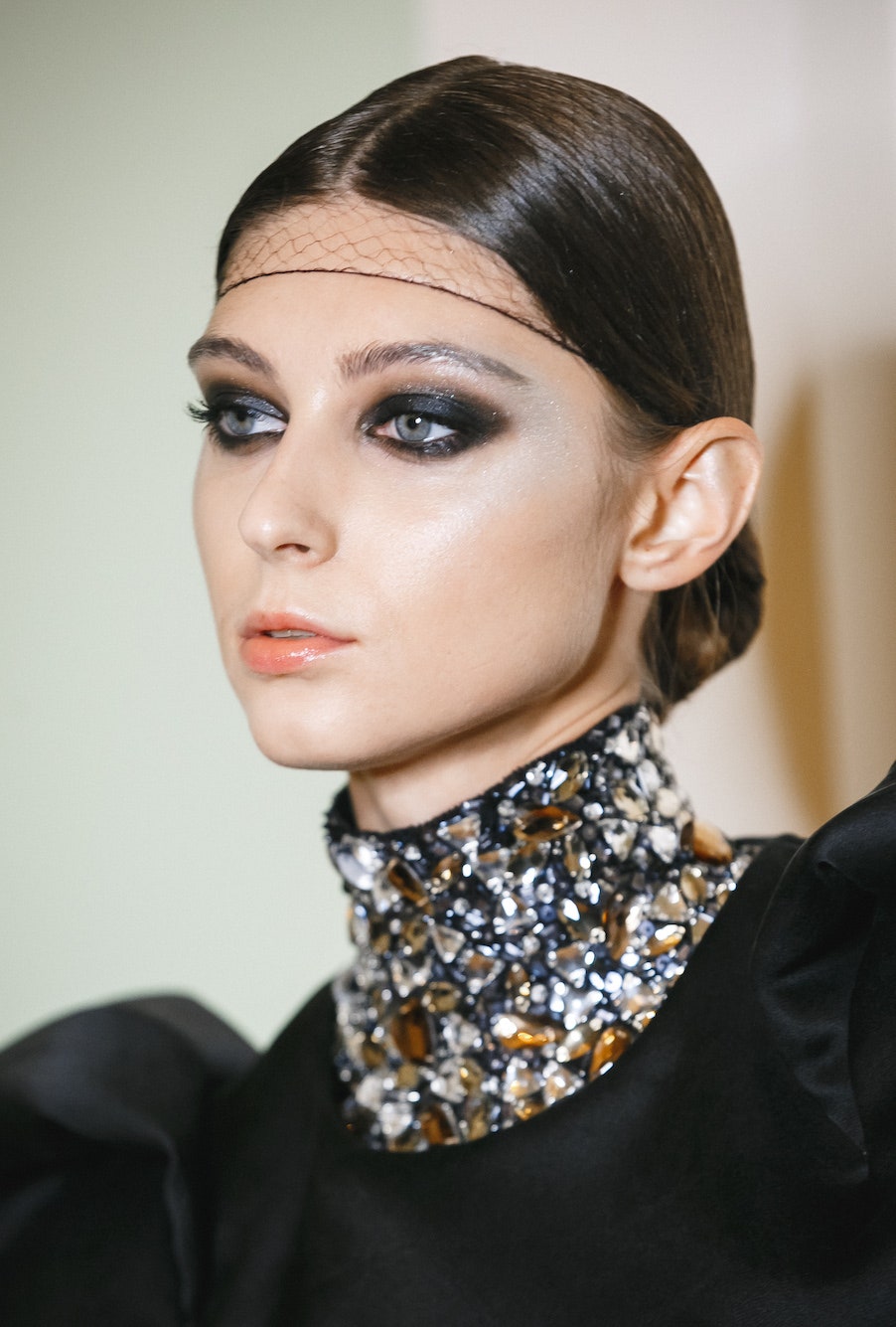 Модный макияж фото образа с показа Chapurin Haute Couture