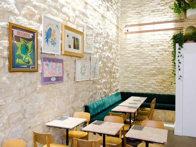 Новые кафе и рестораны Парижа которые стоит посетить во время зимней поездки